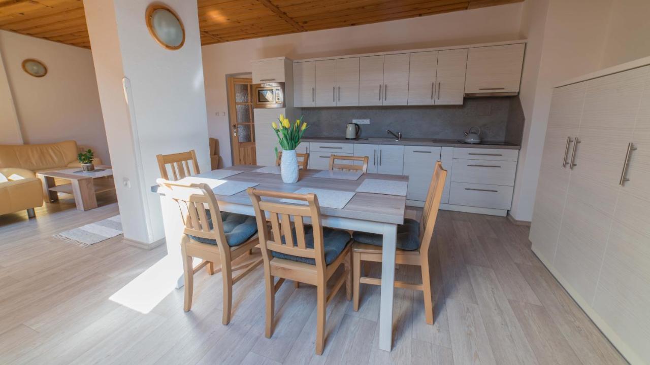 Apartmany U Sjezdovky Kvilda Exteriör bild